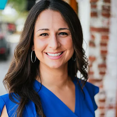 olivia rosace headshot